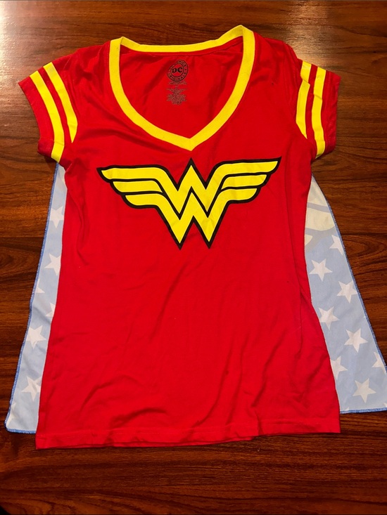 DC Comics Other - DC COMICS ORIGINALS Wonder Woman Costume Caped Tee Size XL J